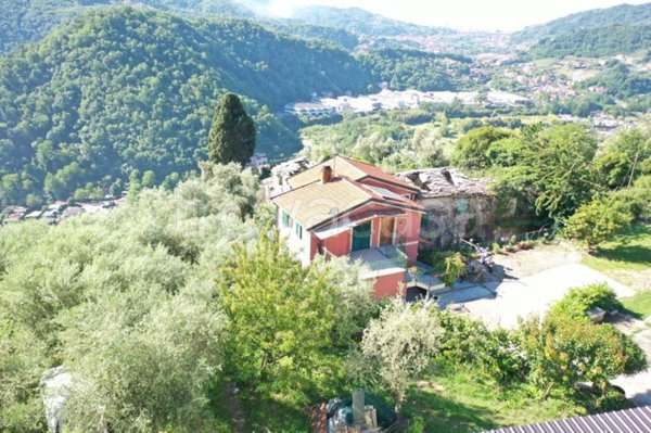 casa indipendente in vendita a Carasco in zona Paggi