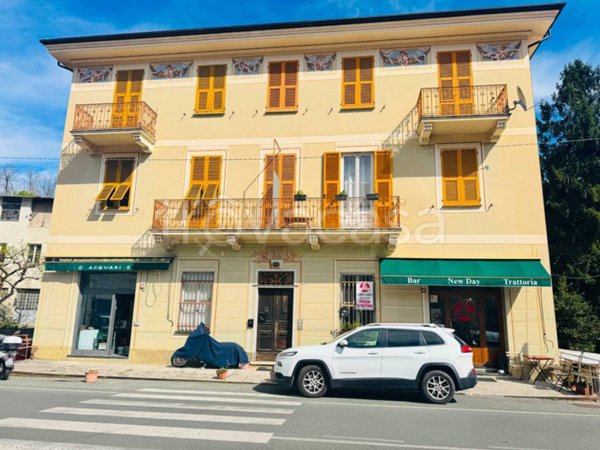 appartamento in vendita a Carasco in zona San Pietro di Sturla