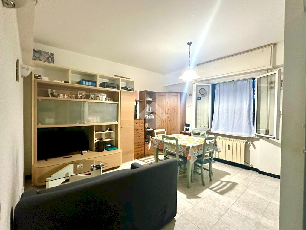 appartamento in vendita a Carasco in zona San Pietro di Sturla