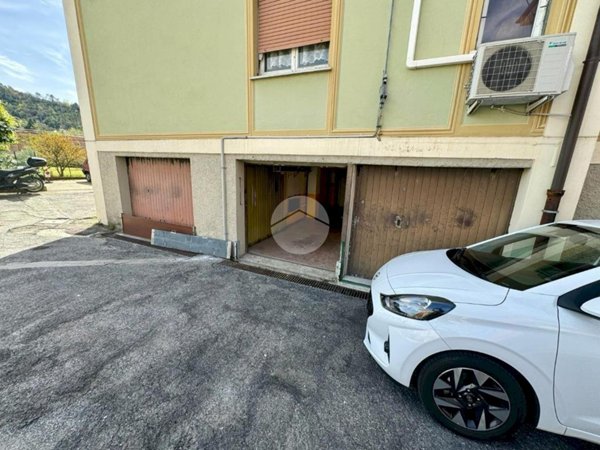 locale di sgombero in vendita a Casarza Ligure