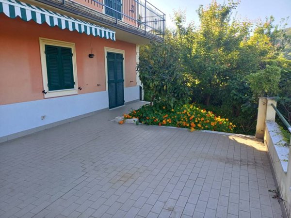 casa indipendente in vendita a Casarza Ligure
