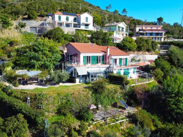 appartamento in vendita a Casarza Ligure