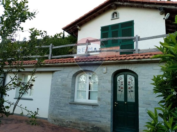 casa indipendente in vendita a Casarza Ligure