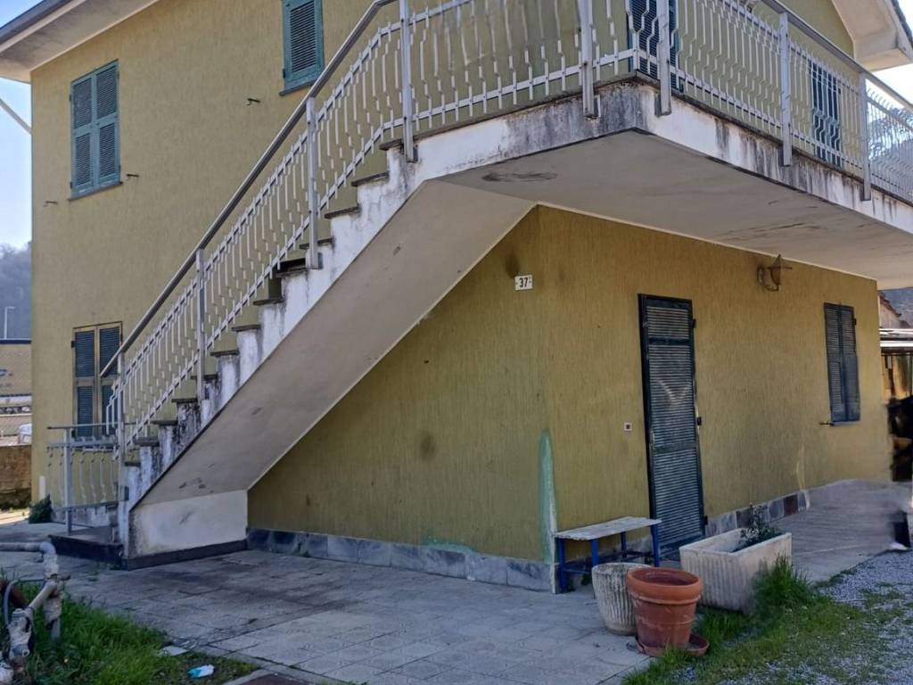 appartamento in vendita a Casarza Ligure