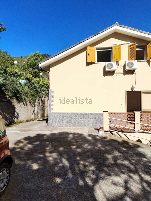 casa indipendente in vendita a Casarza Ligure