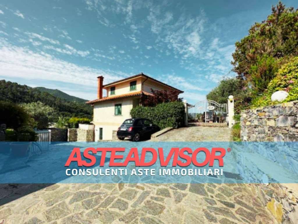 casa indipendente in vendita a Casarza Ligure