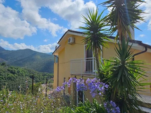 appartamento in vendita a Casarza Ligure