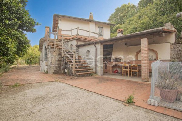 casa indipendente in vendita a Casarza Ligure