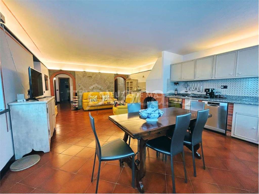 appartamento in vendita a Casarza Ligure