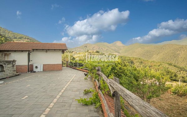 appartamento in vendita a Casarza Ligure