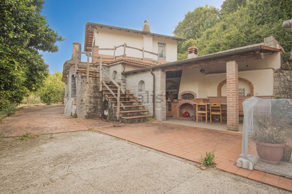 appartamento in vendita a Casarza Ligure