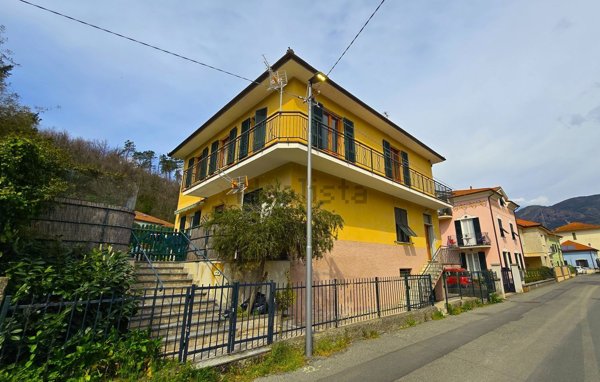appartamento in vendita a Casarza Ligure