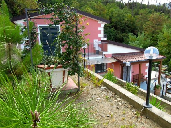 appartamento in vendita a Casarza Ligure