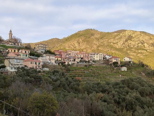 appartamento in vendita a Casarza Ligure in zona Cardini
