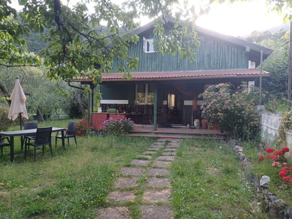 casa indipendente in vendita a Casarza Ligure