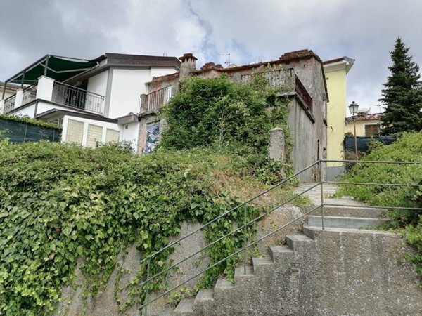casa indipendente in vendita a Casarza Ligure in zona Cardini