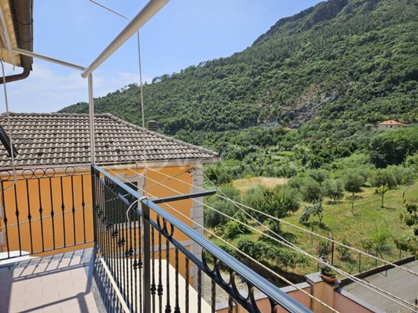 appartamento in vendita a Casarza Ligure in zona Bargone
