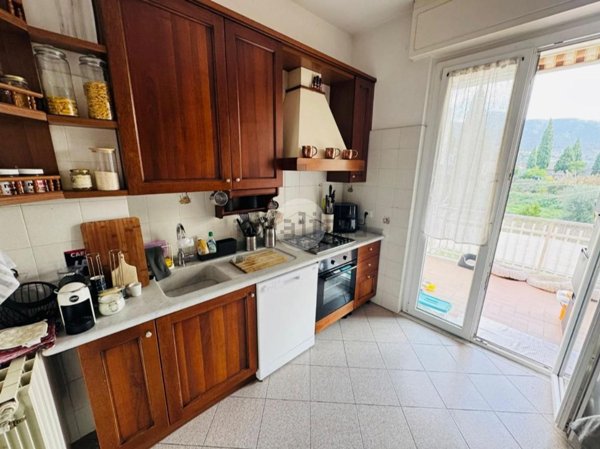 appartamento in vendita a Casarza Ligure