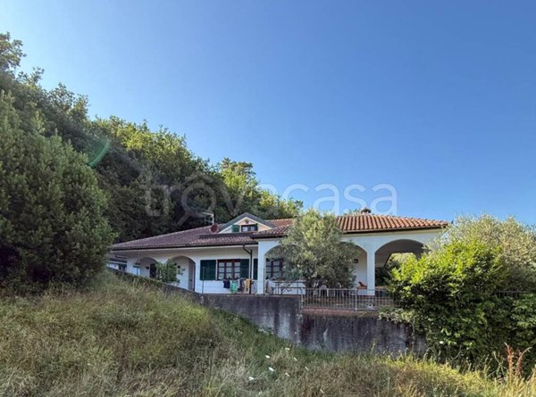 casa indipendente in vendita a Casarza Ligure