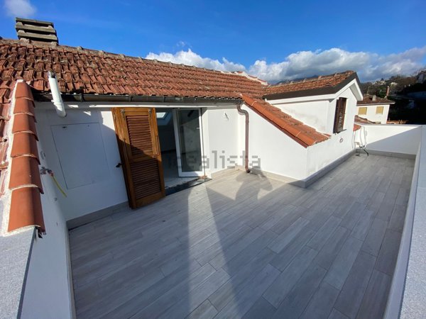 appartamento in vendita a Casarza Ligure