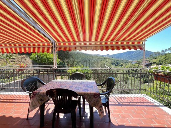 casa indipendente in vendita a Casarza Ligure