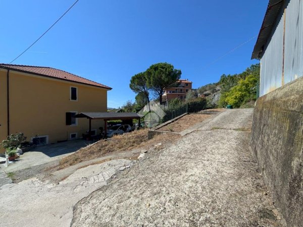 casa indipendente in vendita a Casarza Ligure