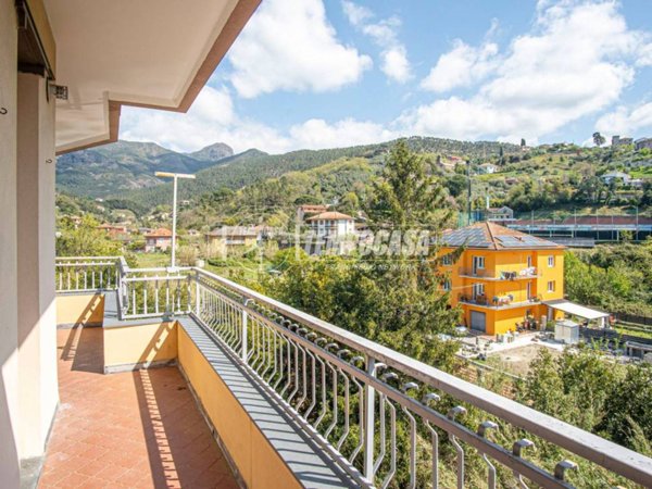 appartamento in vendita a Casarza Ligure