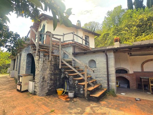 casa indipendente in vendita a Casarza Ligure