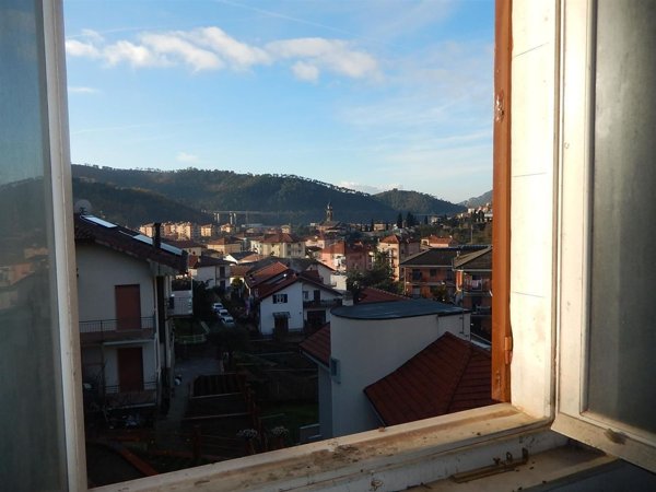 casa indipendente in vendita a Casarza Ligure