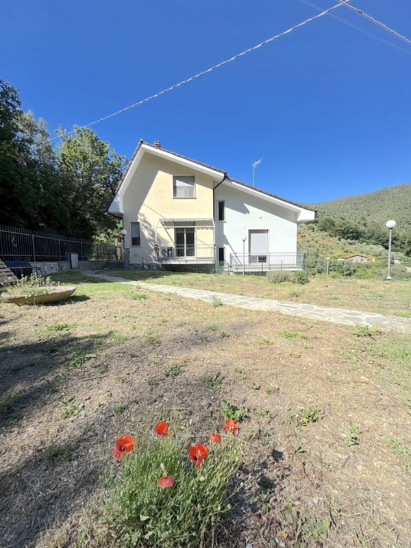appartamento in vendita a Casarza Ligure