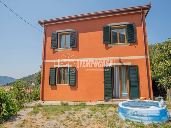 casa indipendente in vendita a Casarza Ligure in zona Bargone