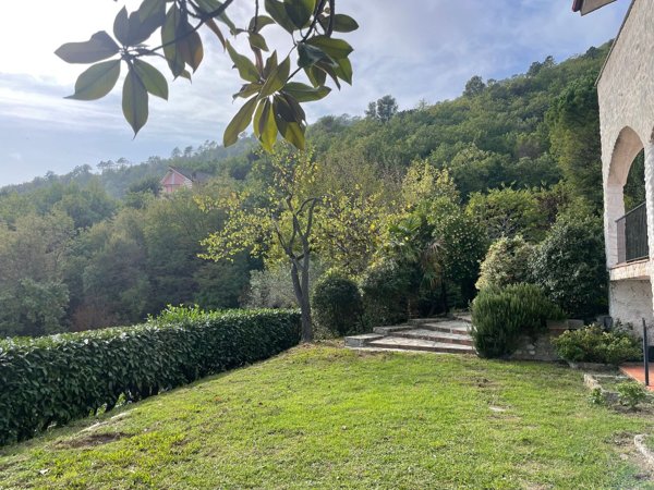 casa indipendente in vendita a Casarza Ligure in zona Cardini