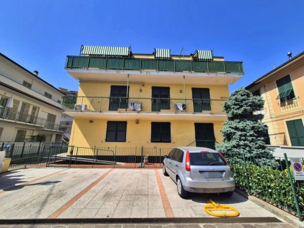 appartamento in vendita a Casarza Ligure in zona Verici
