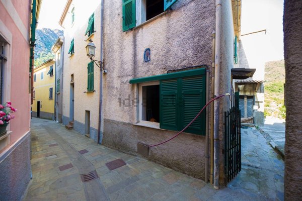 casa indipendente in vendita a Casarza Ligure in zona Bargone