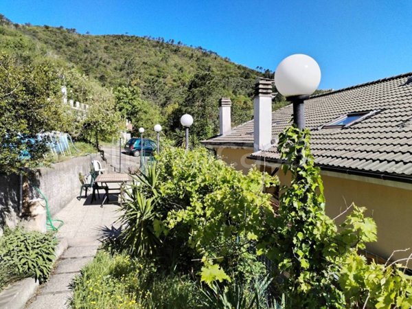 casa indipendente in vendita a Casarza Ligure
