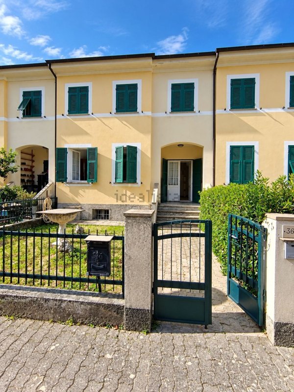 casa indipendente in vendita a Casarza Ligure in zona Bargone