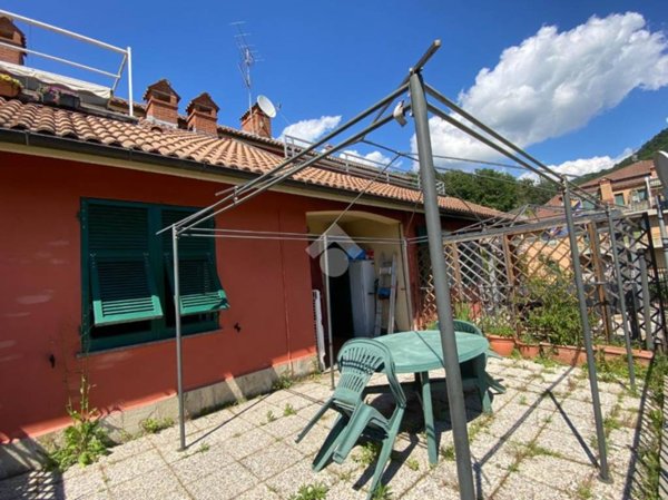 appartamento in vendita a Casella in zona Avosso