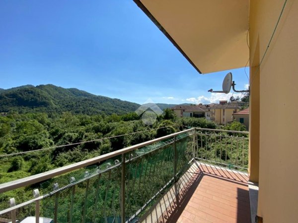 appartamento in vendita a Casella in zona Avosso