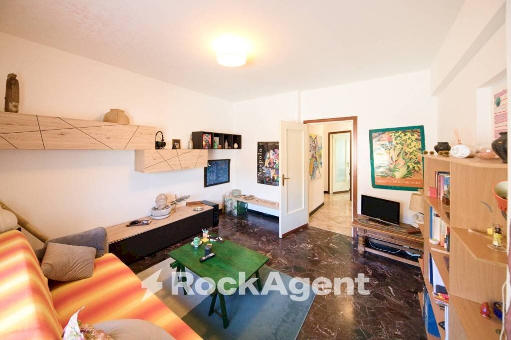 appartamento in vendita a Casella in zona Avosso