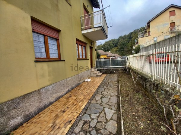 appartamento in vendita a Casella in zona Stabbio