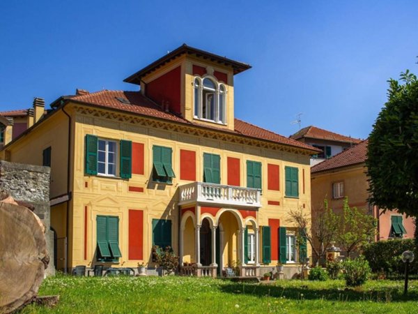 casa indipendente in vendita a Casella