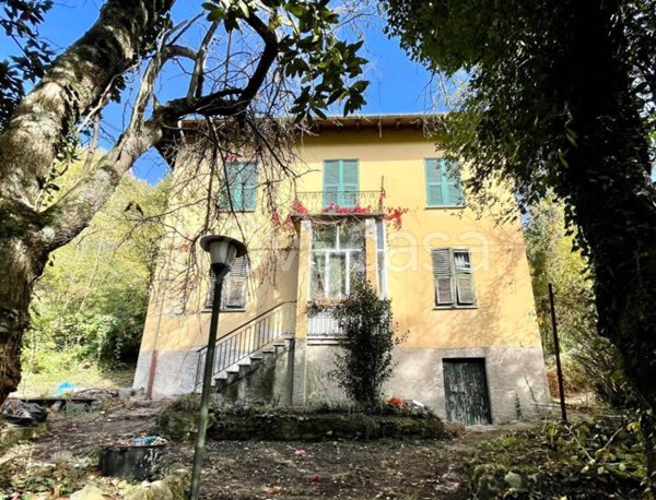 casa indipendente in vendita a Casella