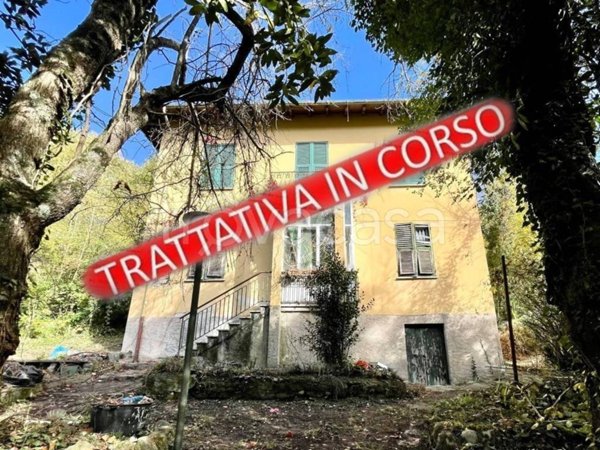 casa indipendente in vendita a Casella