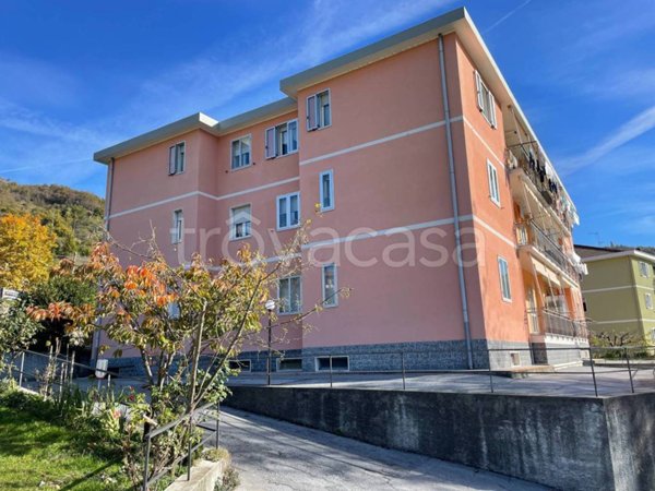 appartamento in vendita a Casella in zona Salvega