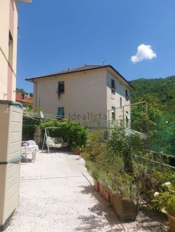 appartamento in vendita a Casella in zona Avosso