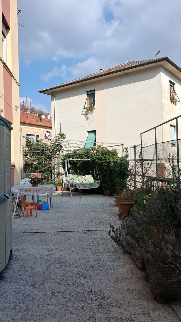 appartamento in vendita a Casella in zona Avosso