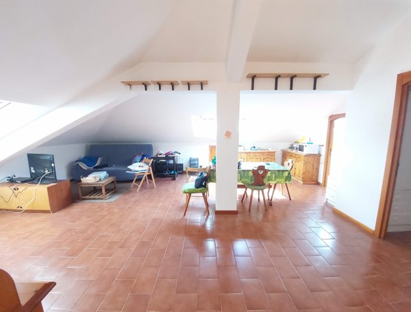appartamento in vendita a Casella in zona Salvega