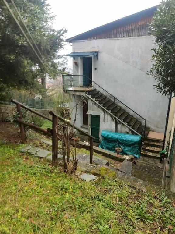 appartamento in vendita a Casella in zona Salvega