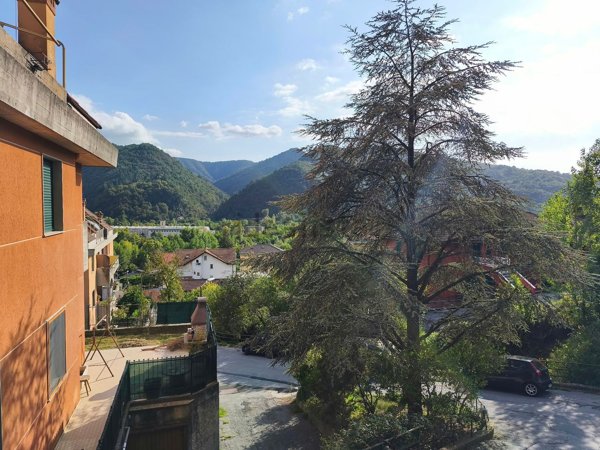 appartamento in vendita a Casella in zona Avosso
