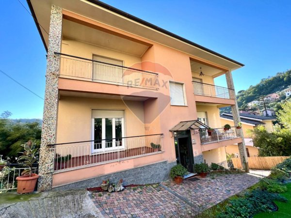 appartamento in vendita a Castiglione Chiavarese